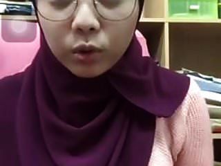 Hijabitch Bigo Bulatttt - Exiporn.com